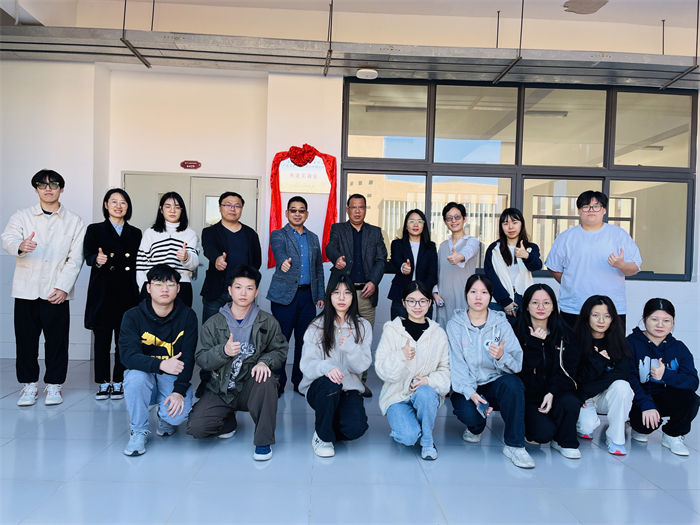 蜜柚APP免费下载&广东工程职业技术学院校企战略合作揭牌仪式